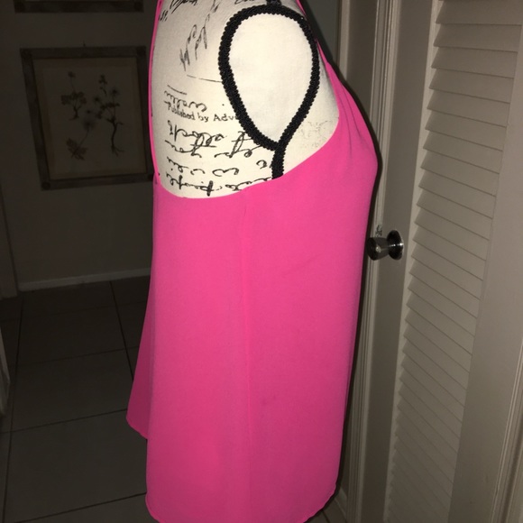 Pink top - Picture 2 of 6